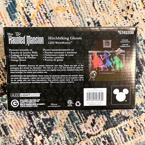 Color changing Haunted Mansion hitchhiking ghost LED WaveMotion projector - Picture 5 of 6